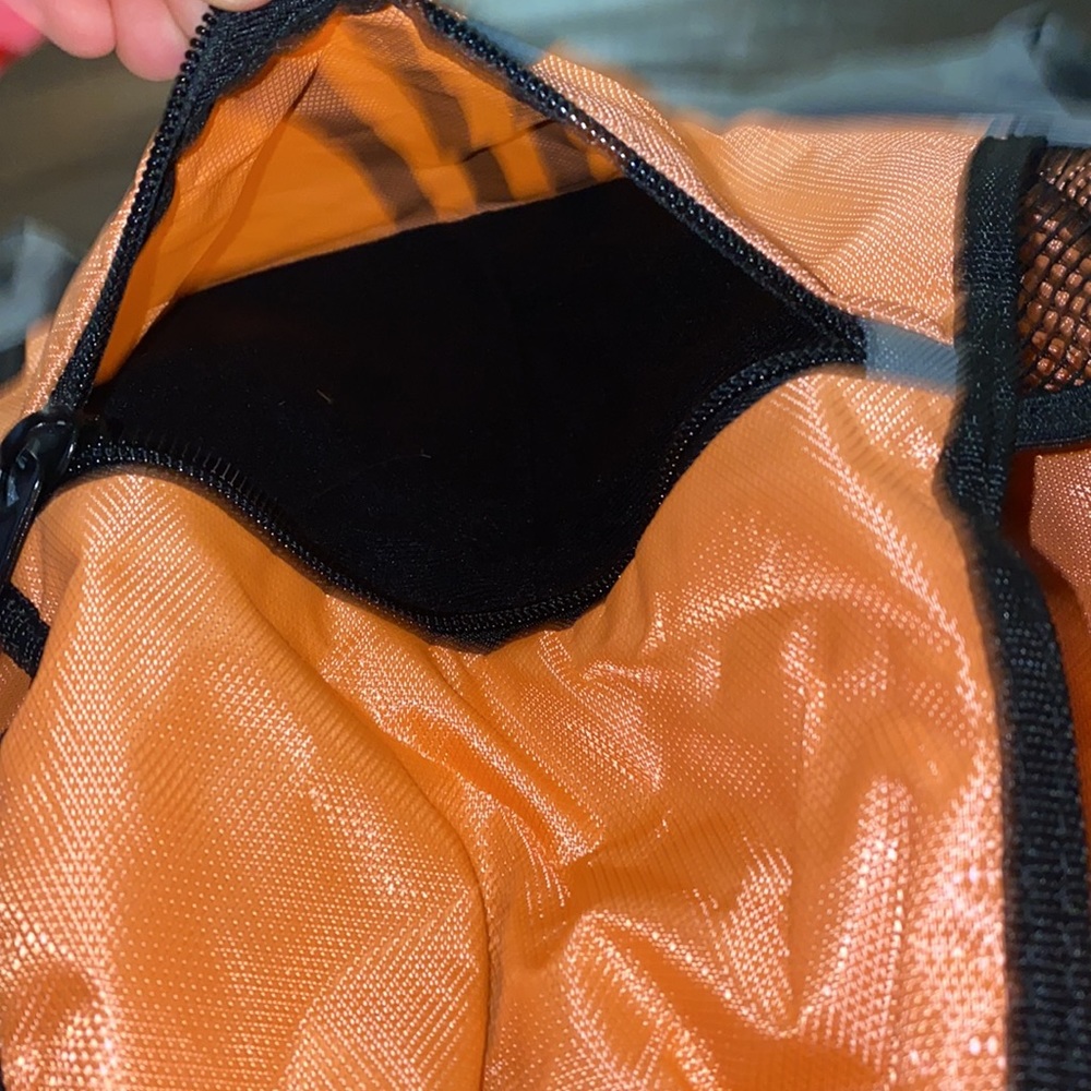 🌵Adidas drawstring peach colored bag! - Picture 5 of 7